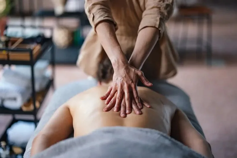Masaj Terapeutic Spate